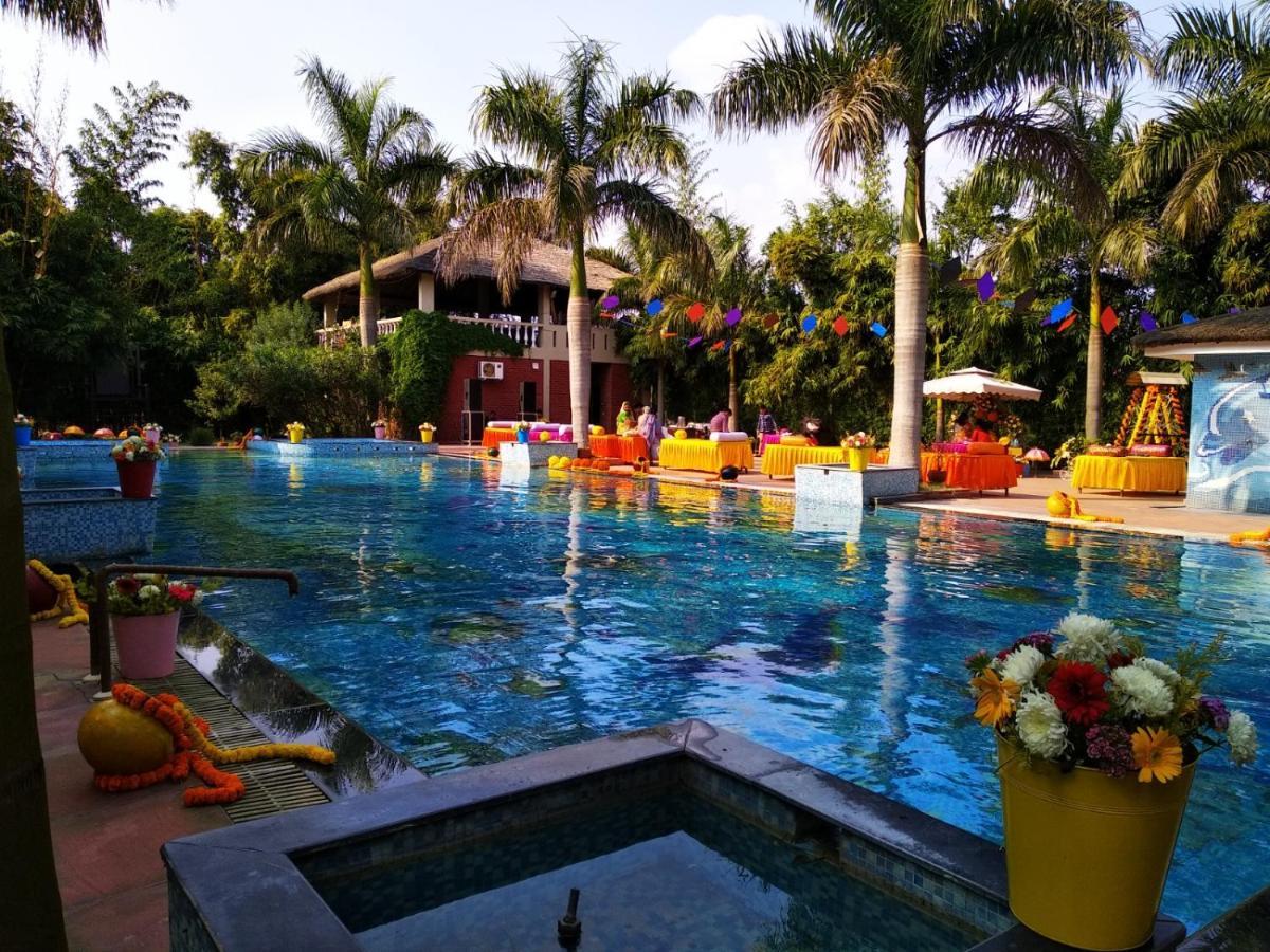 Corbett Tusker Trail Hotel Kashipur Exterior photo