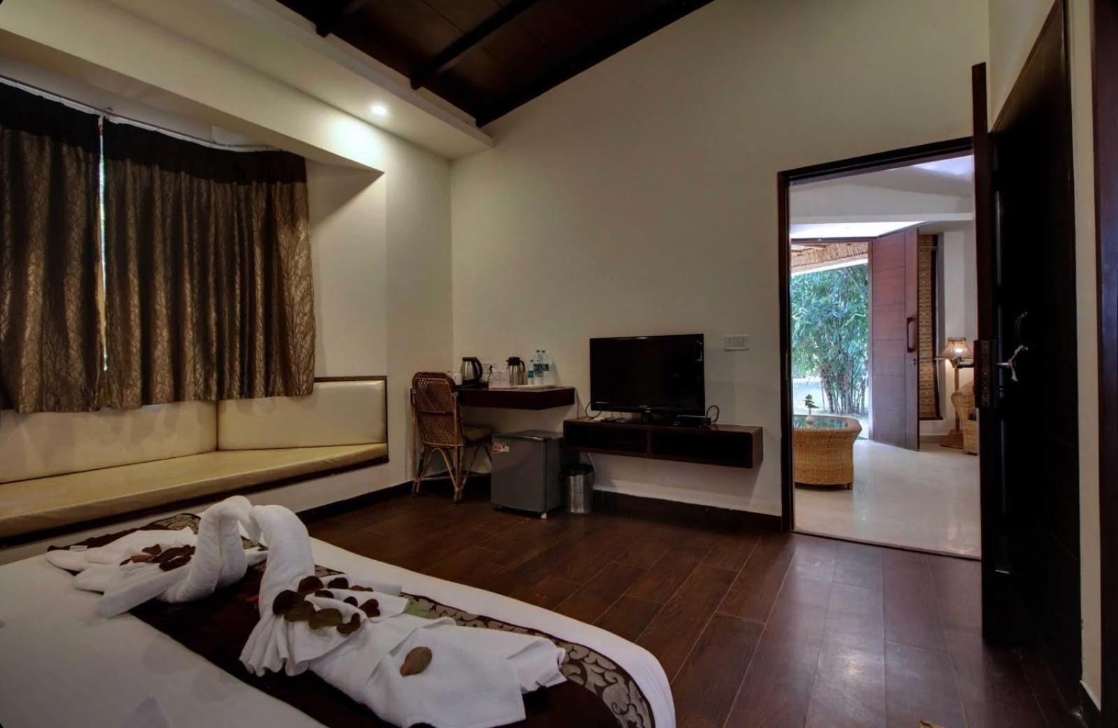 Corbett Tusker Trail Hotel Kashipur Exterior photo