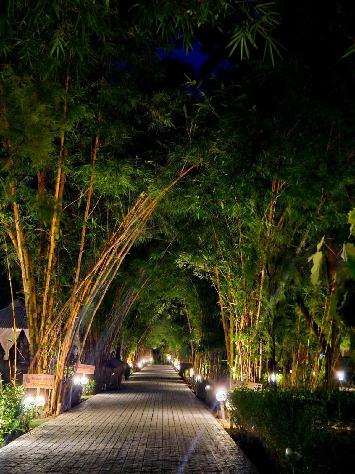 Corbett Tusker Trail Hotel Kashipur Exterior photo